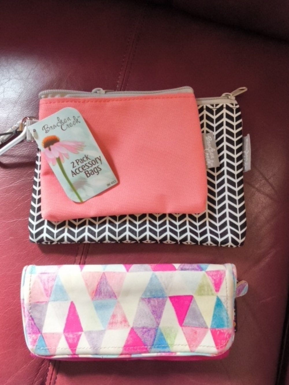 NWT Bracken Creek 2 Pack Cosmetic Accessory Bags-Coral and Black/White + POKETO